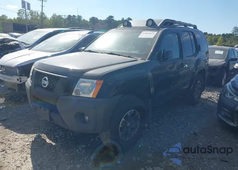 2015 Nissan Xterra Pro-4X/S/X z USA, uszkodzony, nr VIN 5N1AN0NW9FN668583